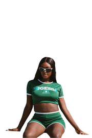 Green Naija Crop Top for Women – Celebrate Nigerian culture in style with this size-inclusive, custom-made crop top. Ideal for casual outings and a perfect fit for any body typ