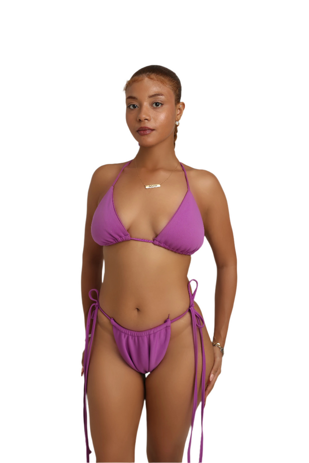 THE STRING DIKINIS